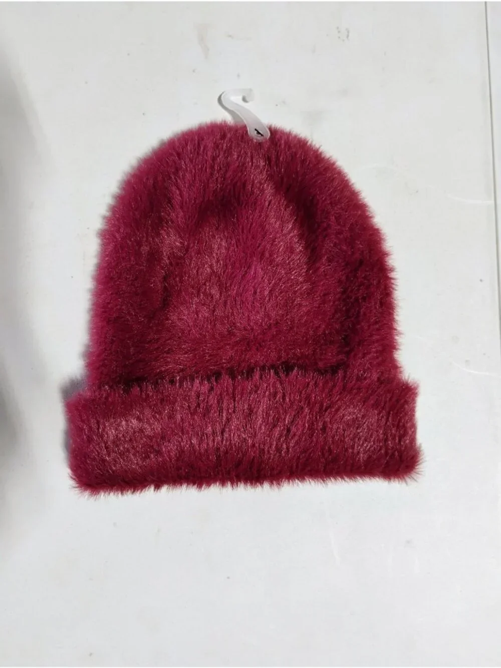 Art Class Fuzzy Knit Beanie OSFM Berry Red Winter Hat